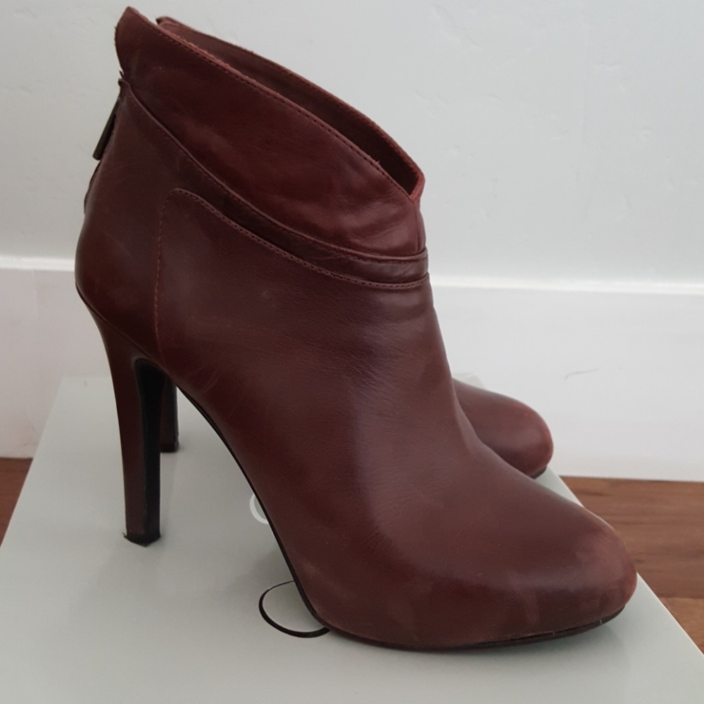 Jessica Simpson Booties